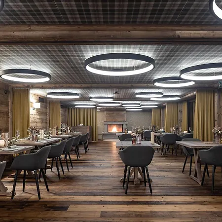 מלון Valbella Resort