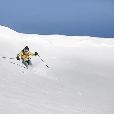 Valbella Resort מלון