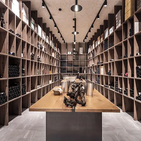 Valbella Resort Szálloda 4*