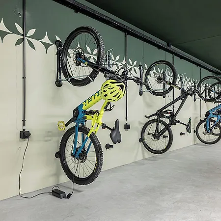 מלון Valbella Resort 4*