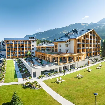 Hotel Valbella Resort 4*